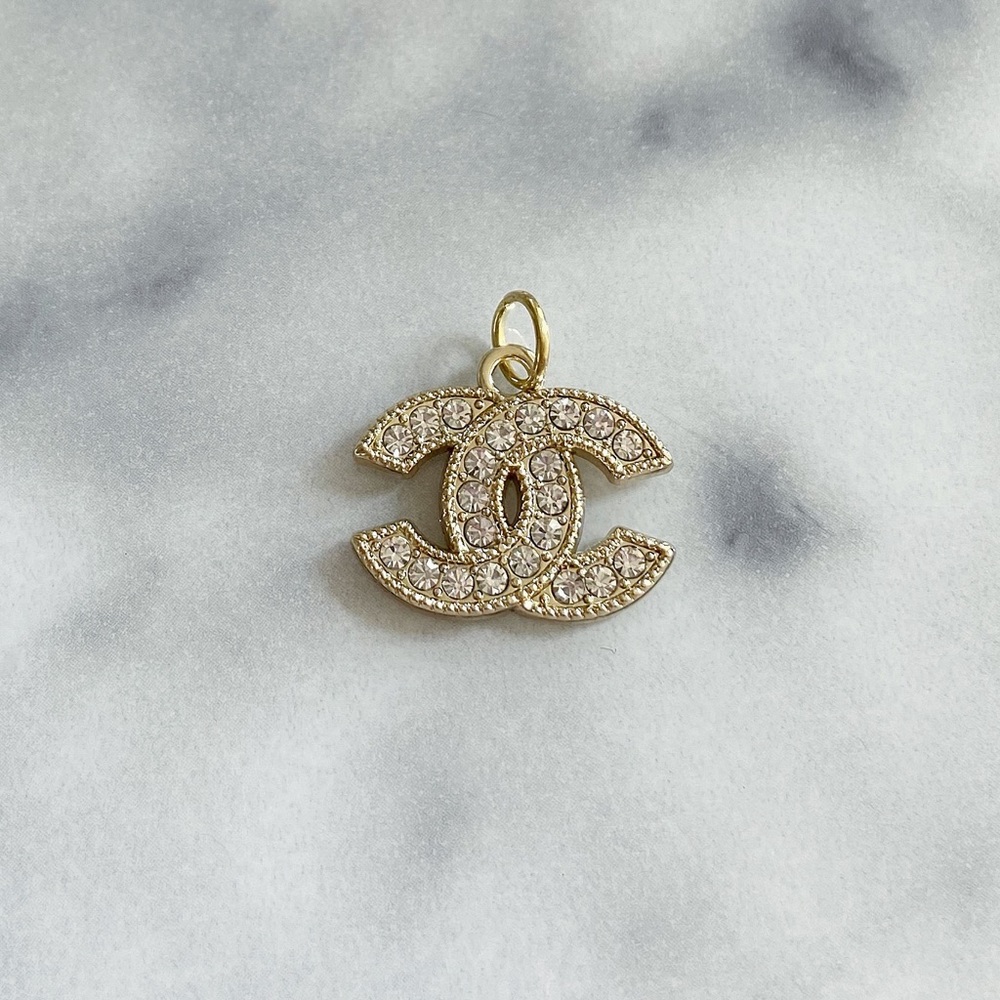 22mm Chanel Pavé Crystal Zipper Pull Button